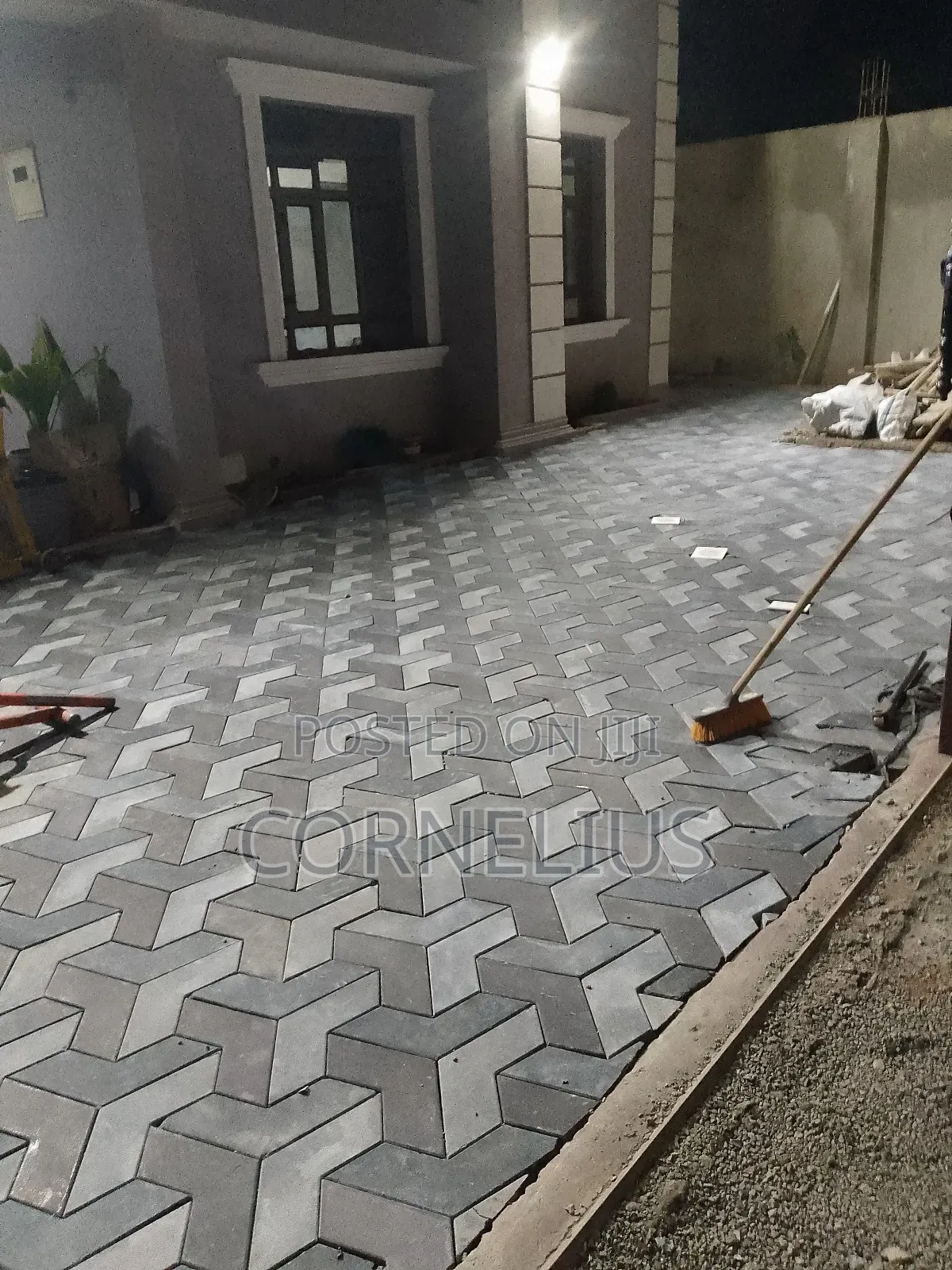 Cabro Installation, Polishing and Supply