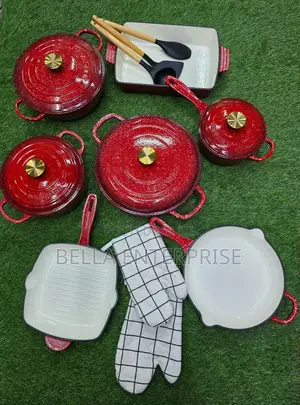 Available 12 PCS Enamel Cast Iron Cooking Pots With 3 Silicone Spoons