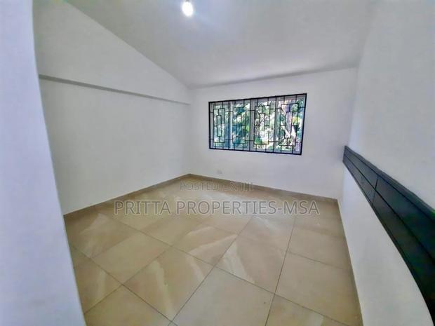 4bdrm Villa in Affluent Nyali for rent - thumbnail 8