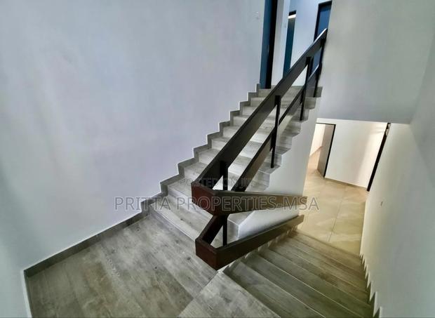 4bdrm Villa in Affluent Nyali for rent - thumbnail 12