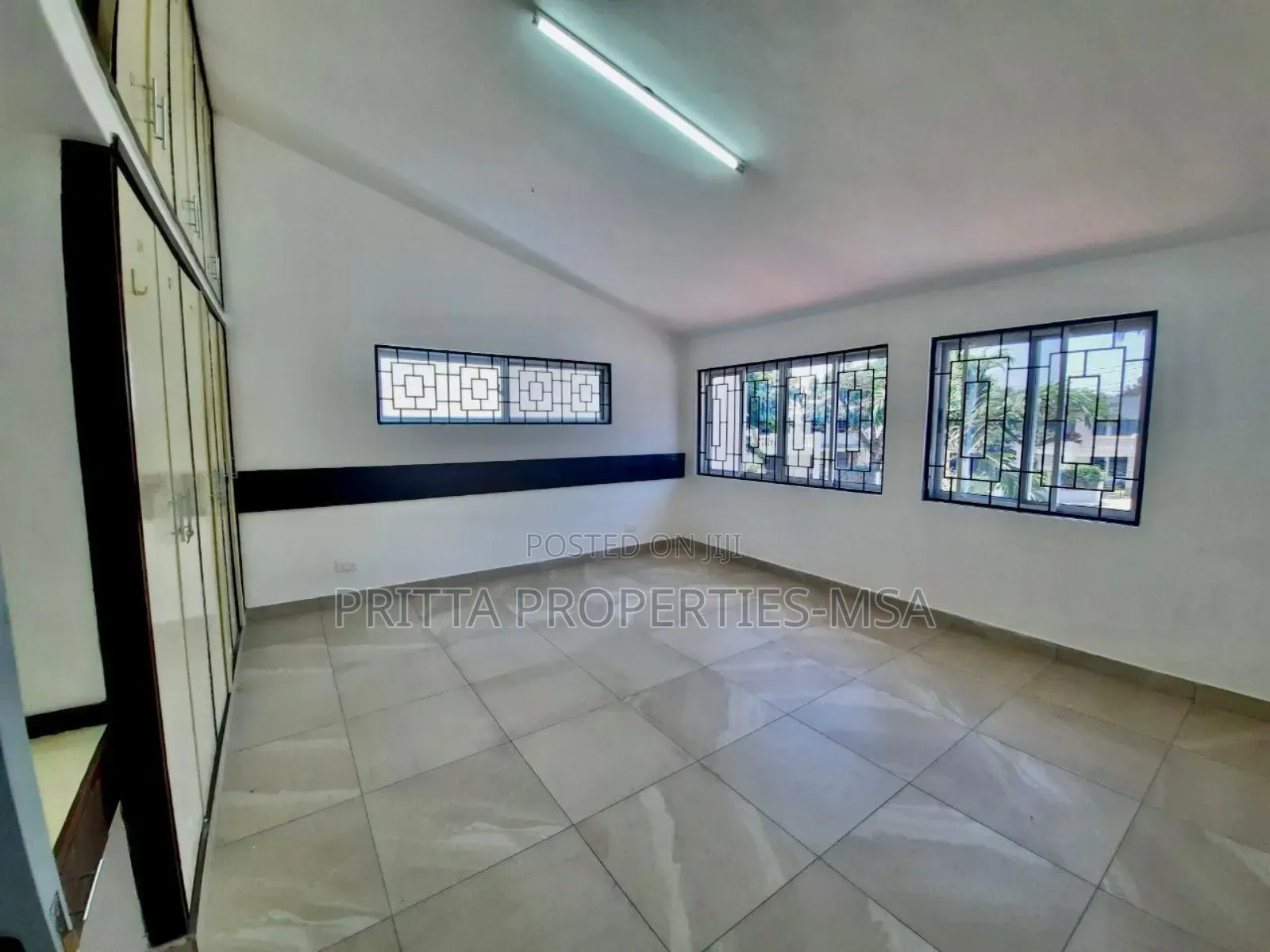4bdrm Villa in Affluent Nyali for rent