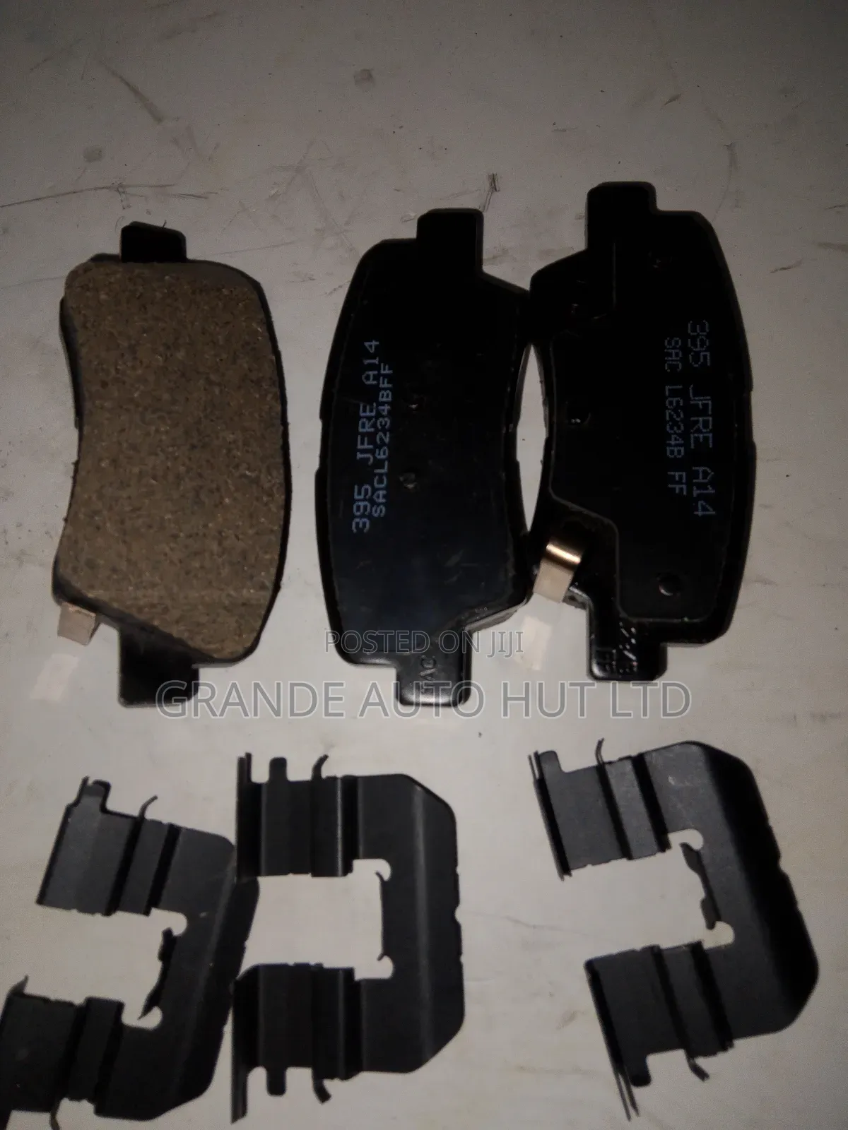 Rear Brake Pads Hyundai J3/Accent New Model (Genuine Parts)