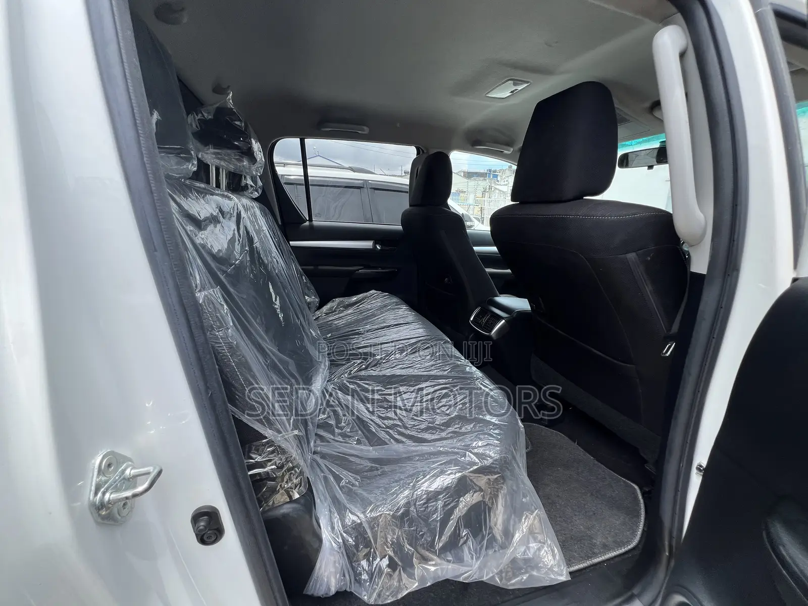 Toyota Hilux 2019 Pearl
