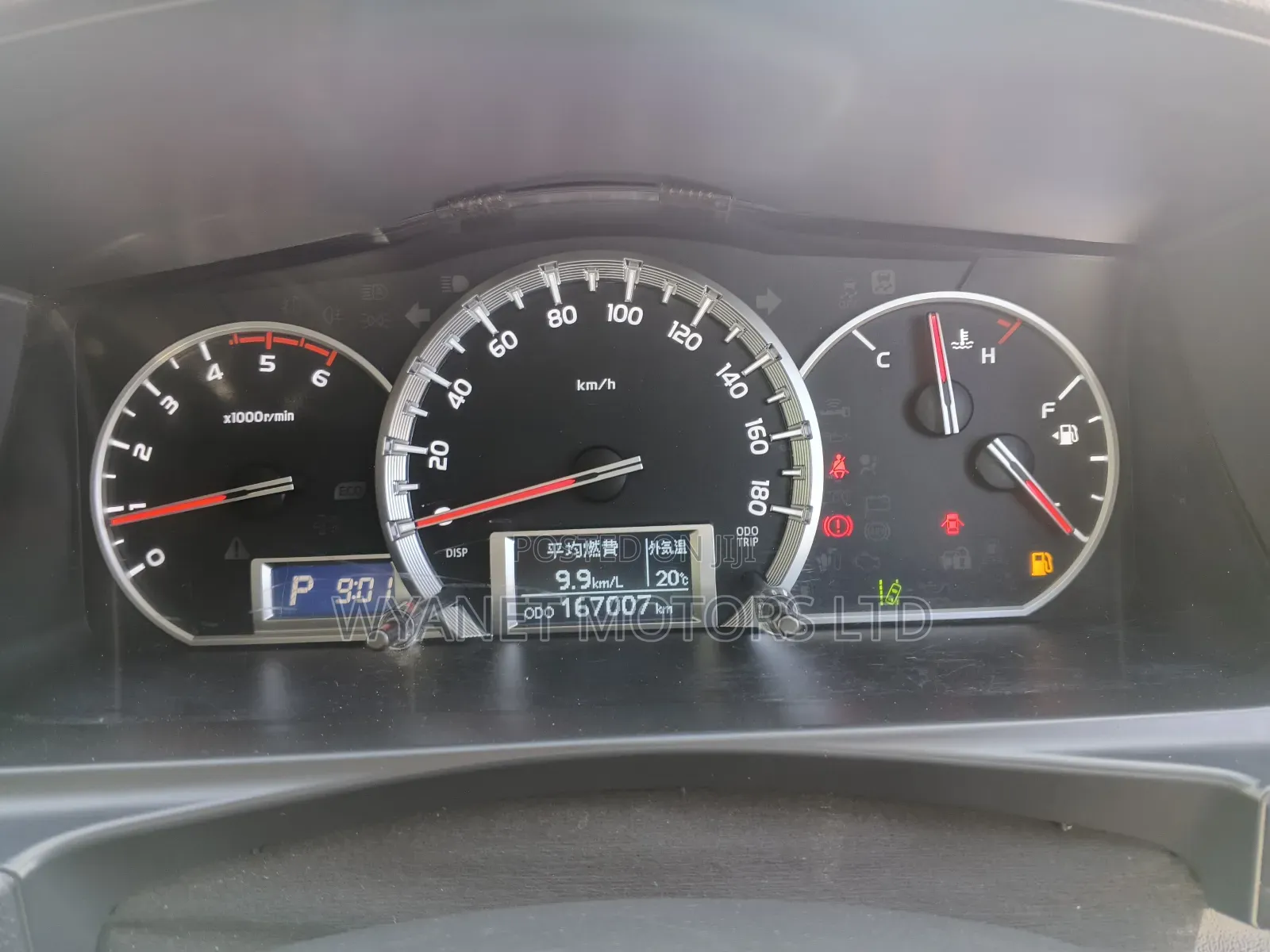 Toyota HiAce 2019 Silver