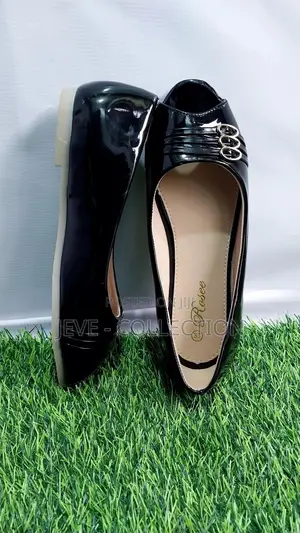 Doll Shoes With Open Top