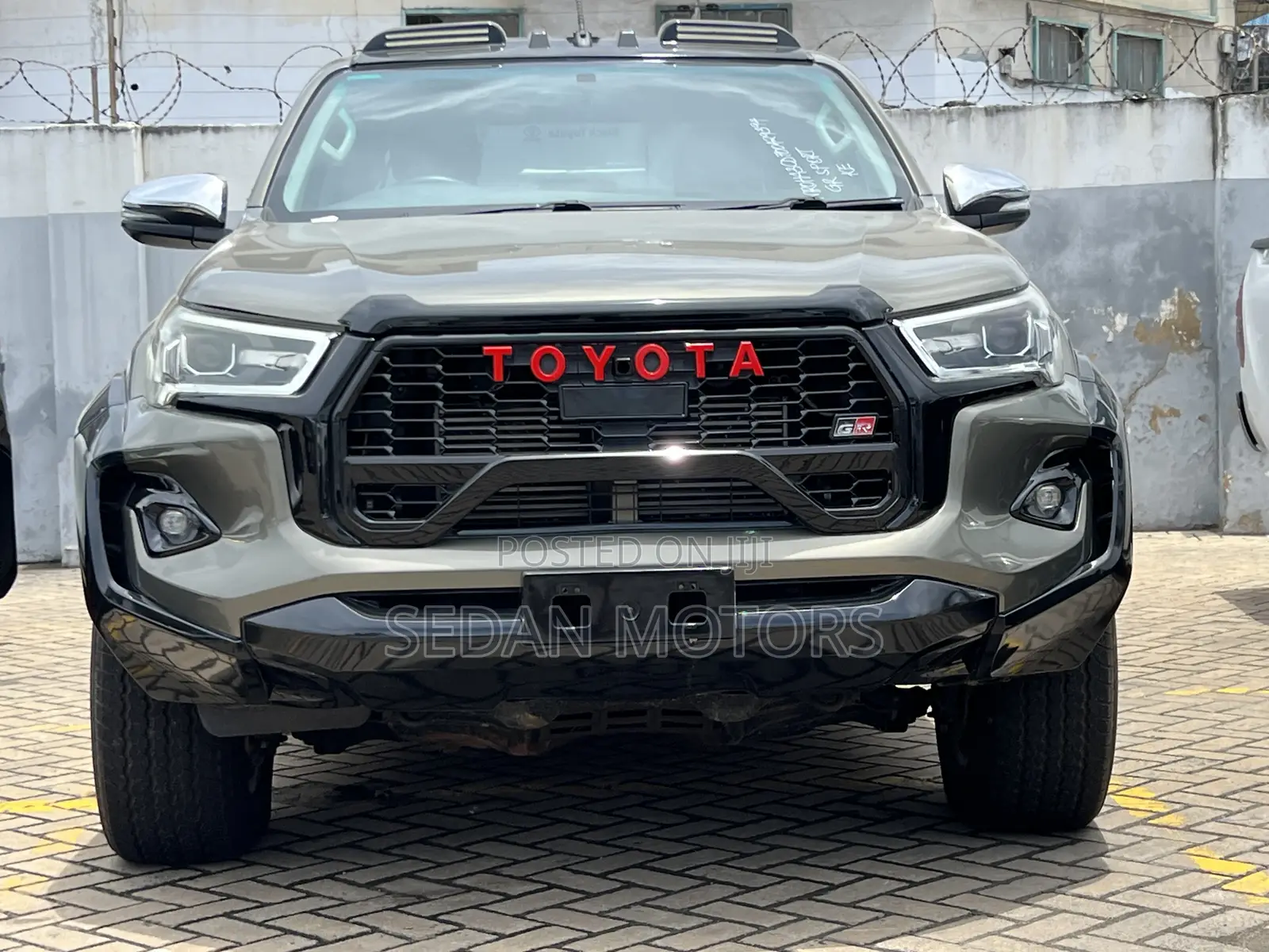 Toyota Hilux 2019 Green