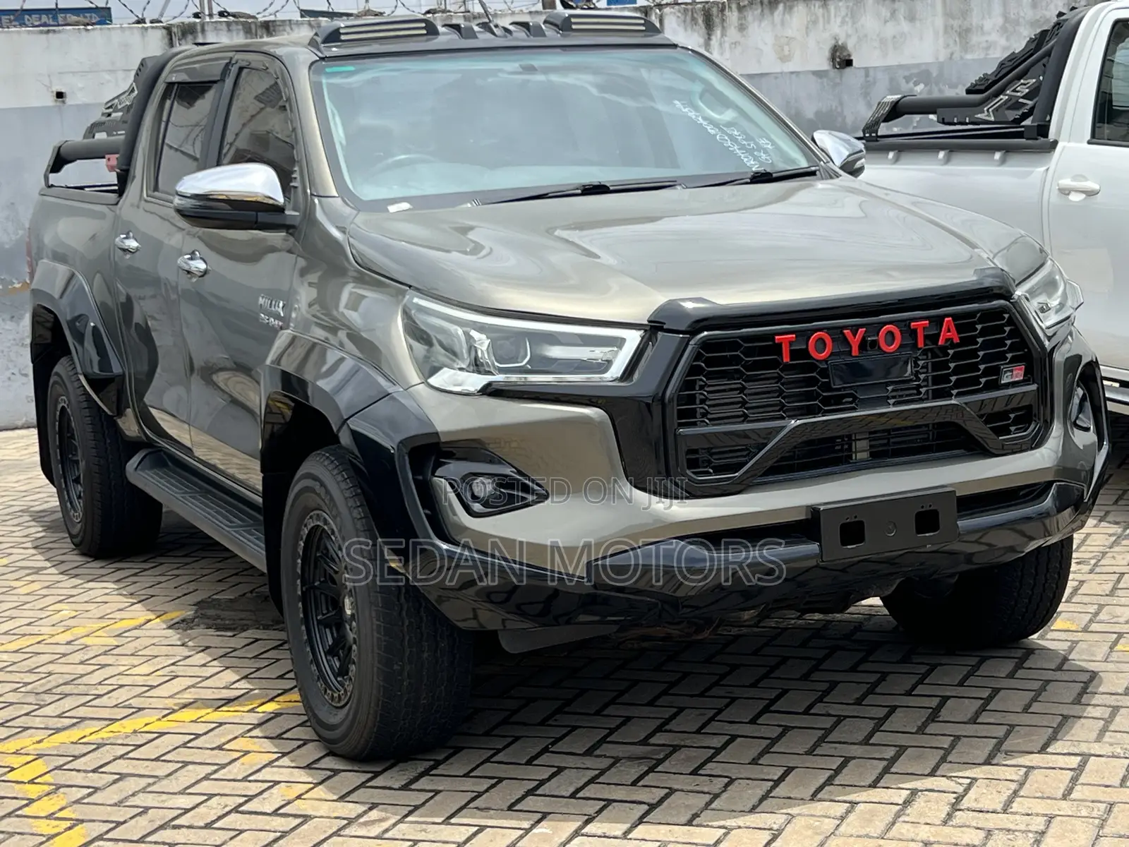Toyota Hilux 2019 Green