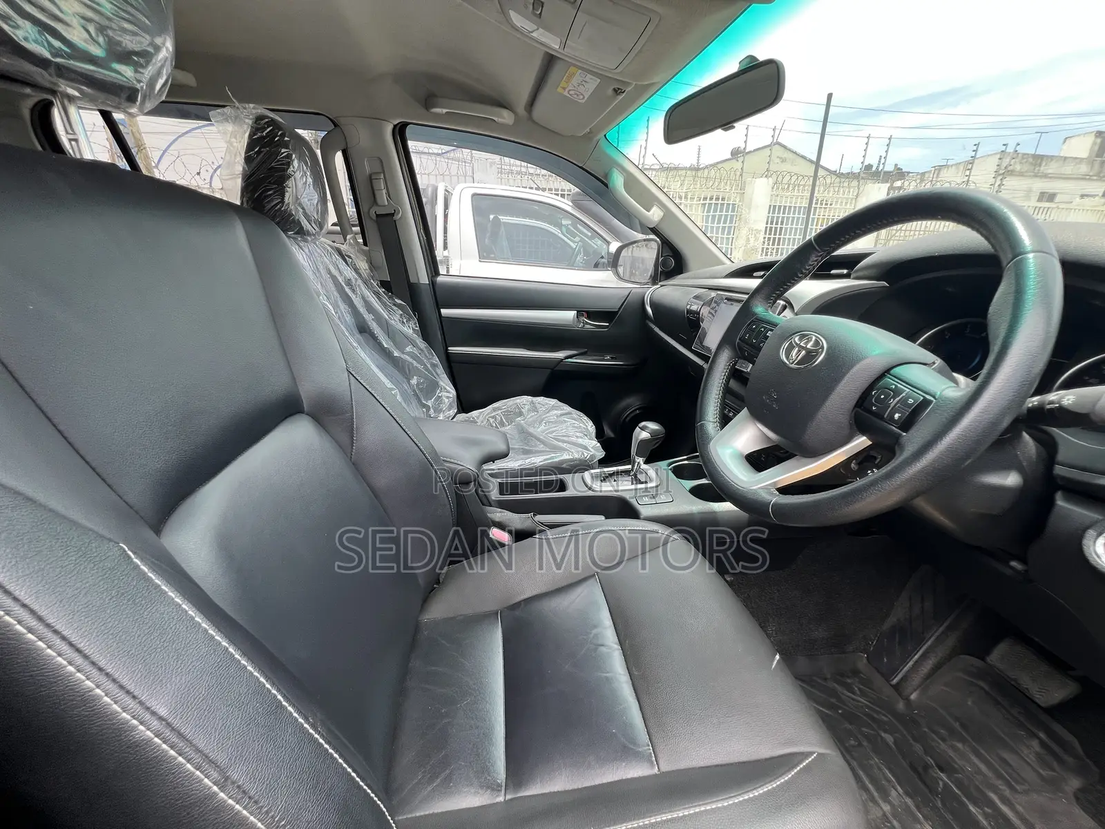 Toyota Hilux 2019 Green