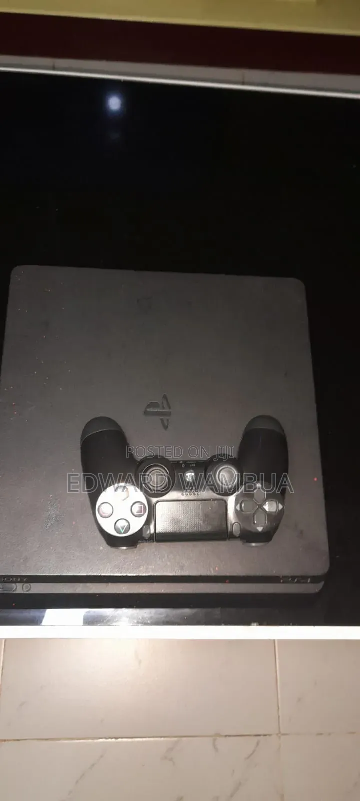 Playstation 4 Slim