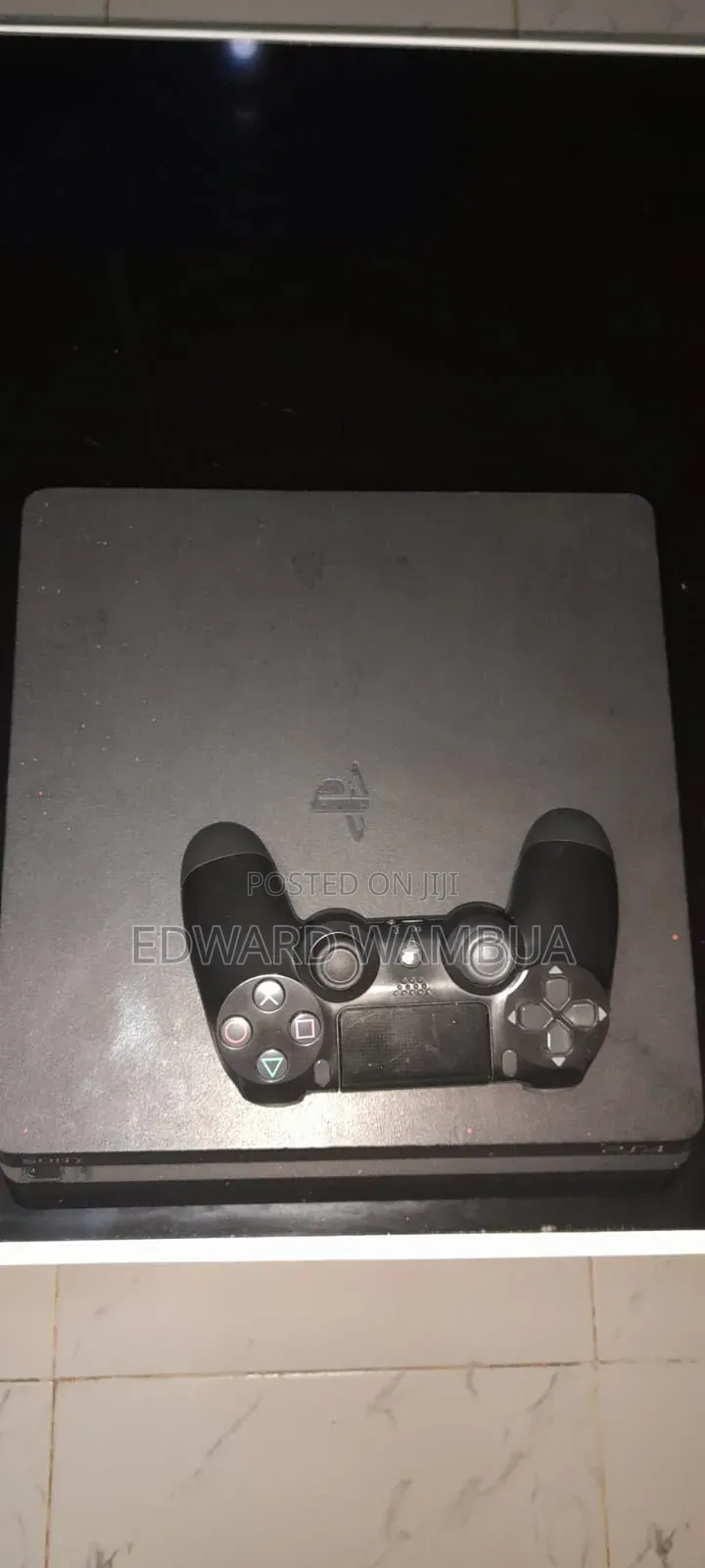 Playstation 4 Slim