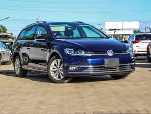 Volkswagen Golf TSI S FWD 2018 Blue