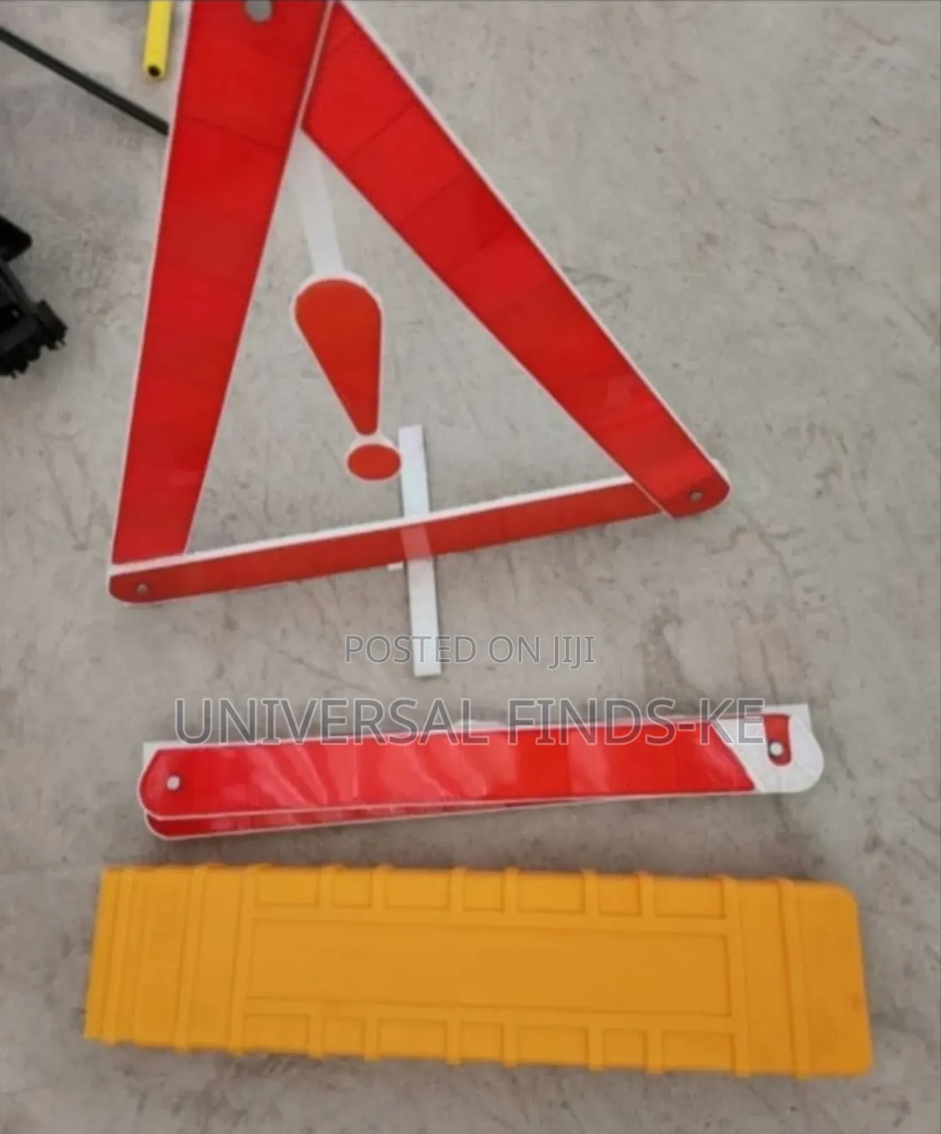 A Pair of Foldable Life Saver