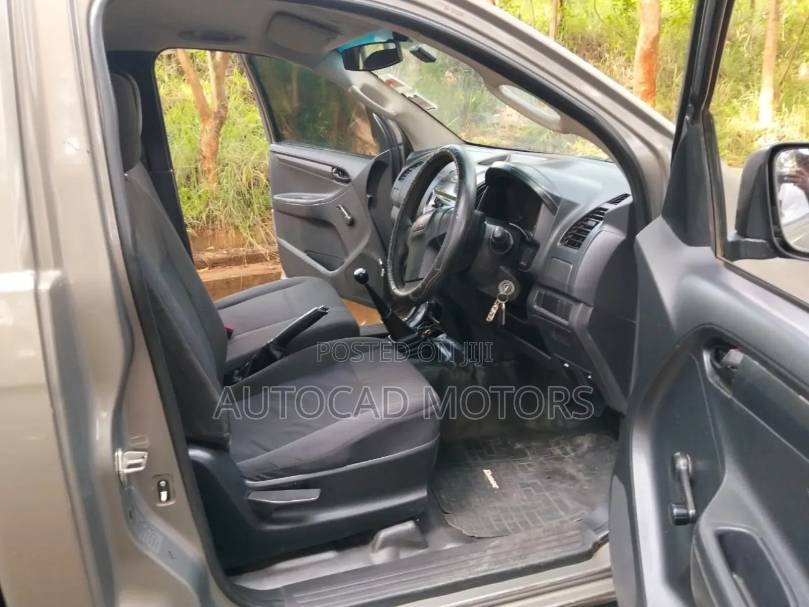 Isuzu D-MAX 2019 Silver