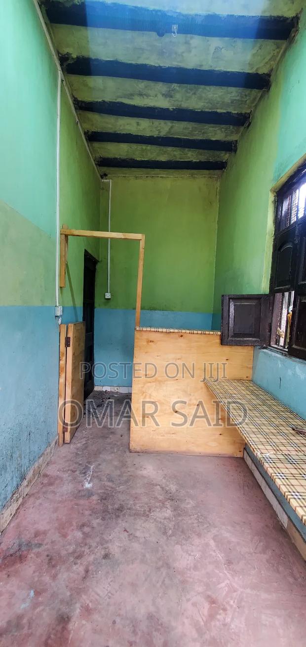 Shop For Rent