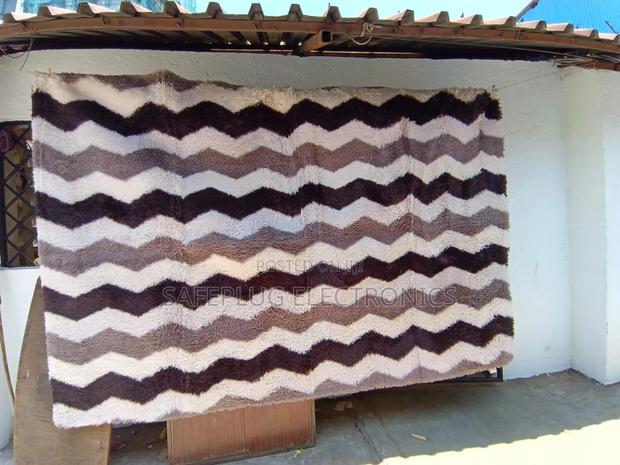 7x10 Luxury Fluffy Carpet