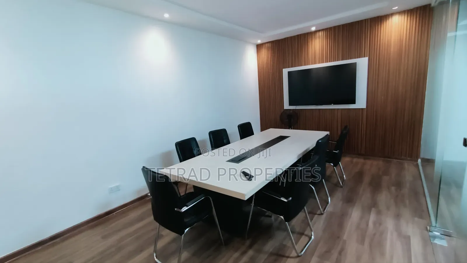 2-3 People Furnished Office in Parklands ( All Inclusive)