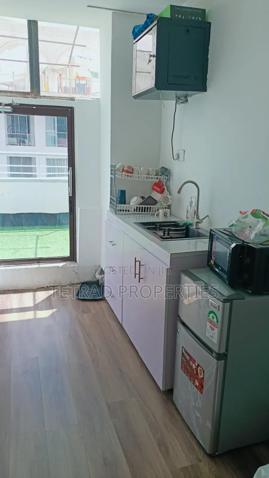 2-3 People Furnished Office in Parklands ( All Inclusive)