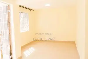 3bdrm Maisonette in Komarock Estate for sale