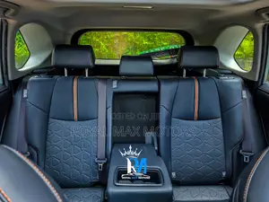 Toyota RAV4 Adventure AWD 2020 Green