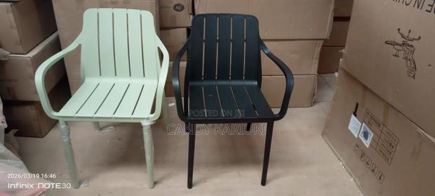 Black High Quality Restaurant Chair
