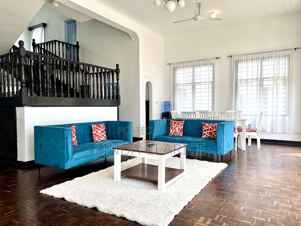 8 Bedroom Villa in Nyali - thumbnail 9
