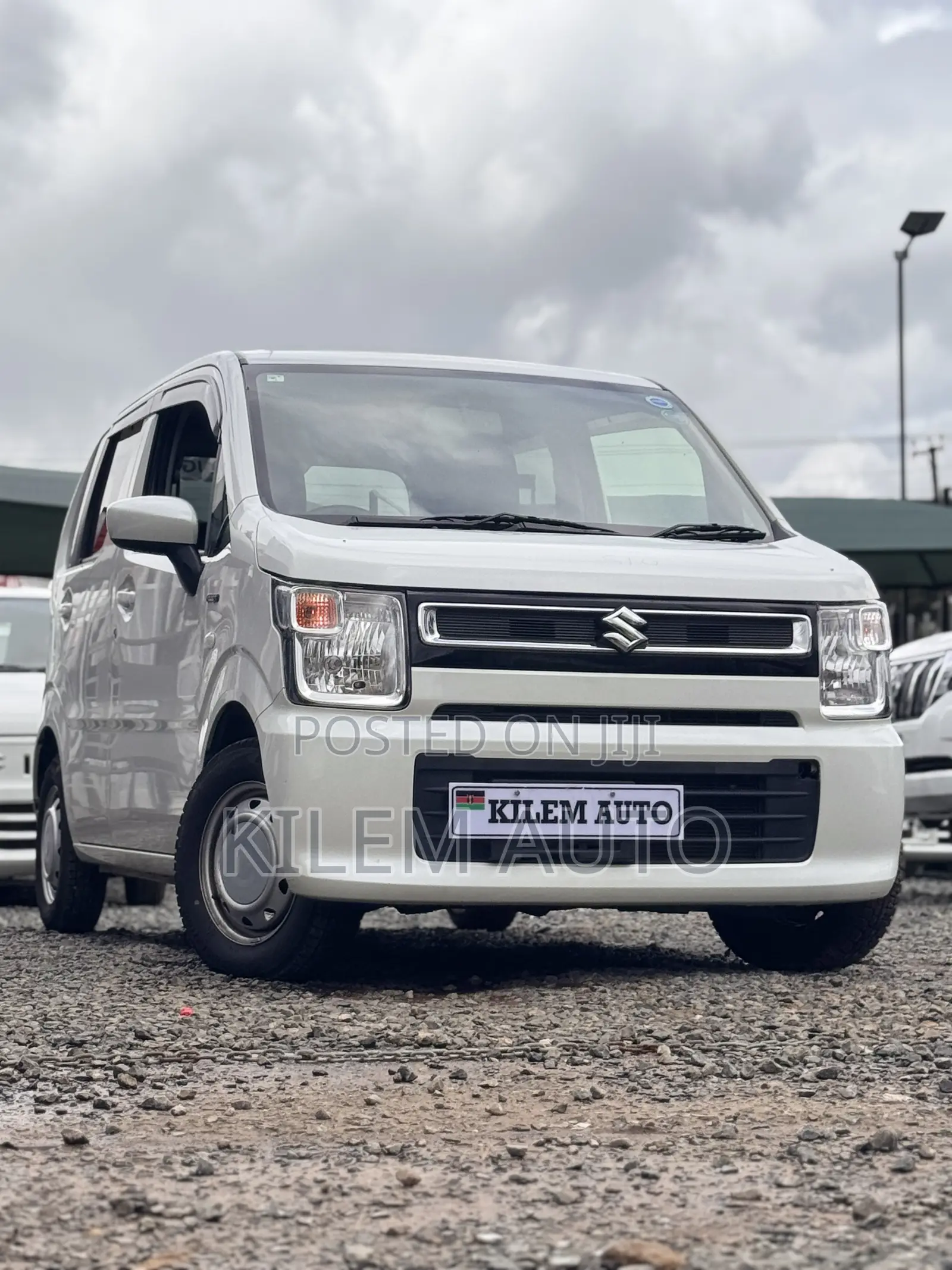 Suzuki Wagon R 660 Hybrid AWD 2019 White