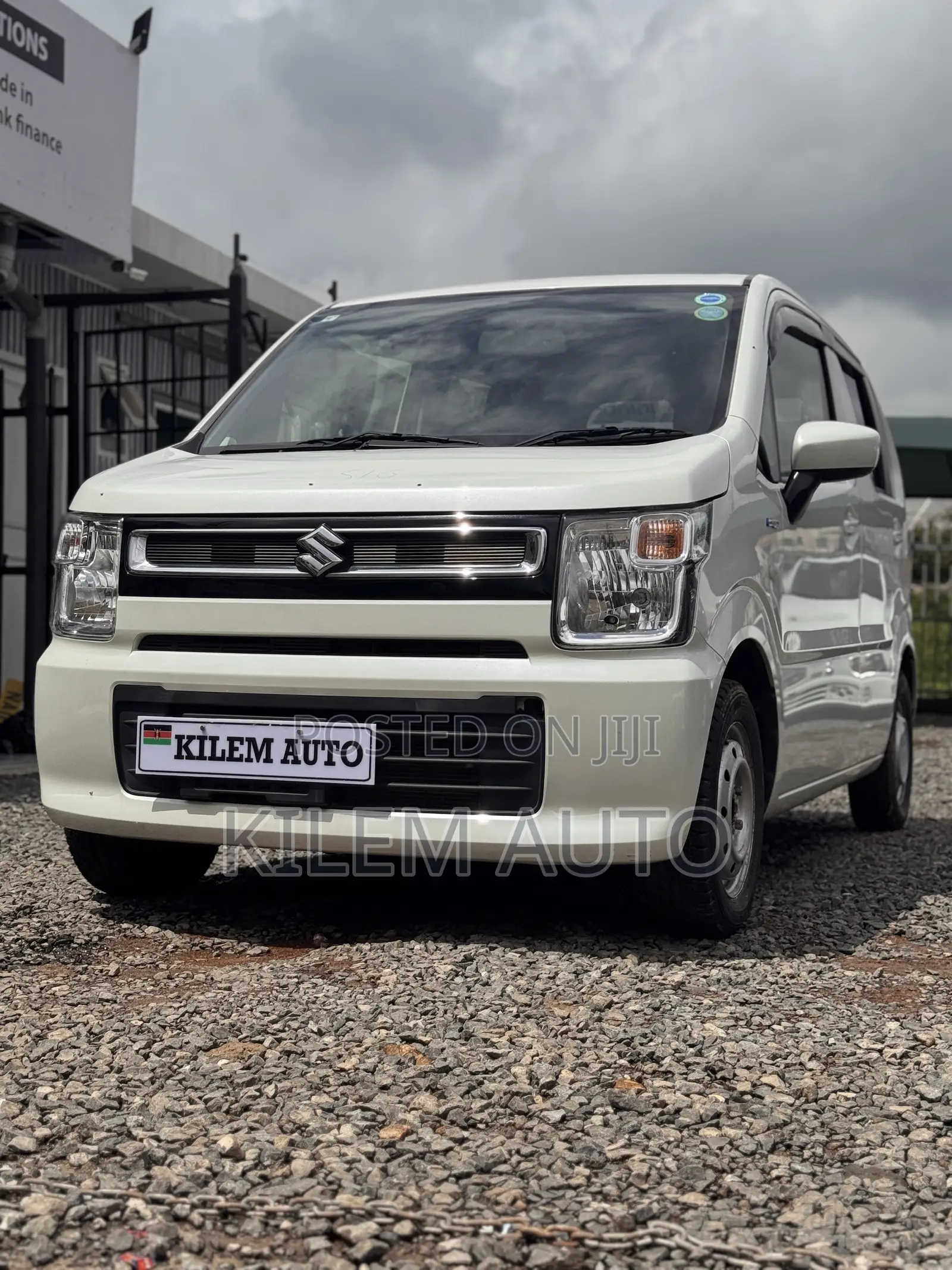 Suzuki Wagon R 660 Hybrid AWD 2019 White