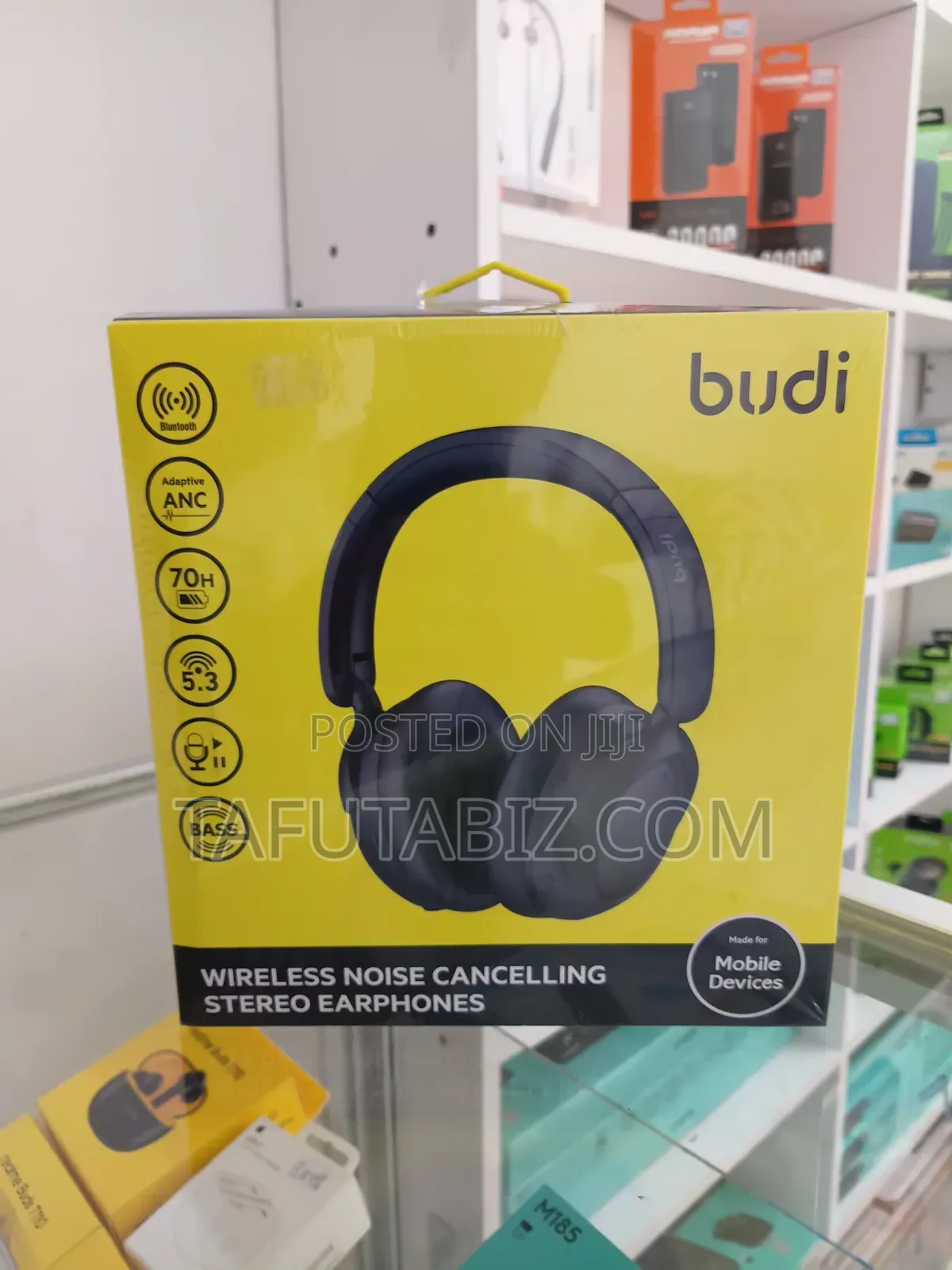 Budi Wireless Noise Cancelling Stereo Earphones.