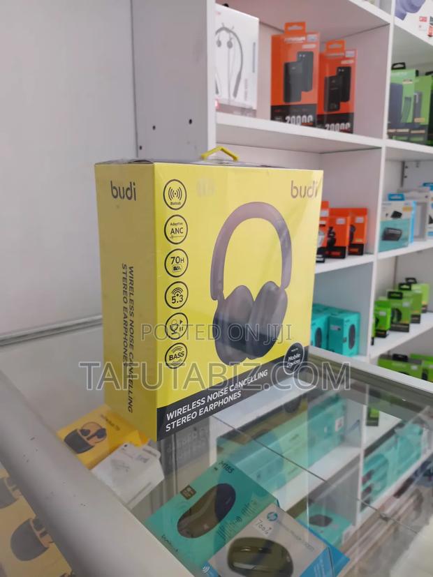 Budi Wireless Noise Cancelling Stereo Earphones. - thumbnail 2