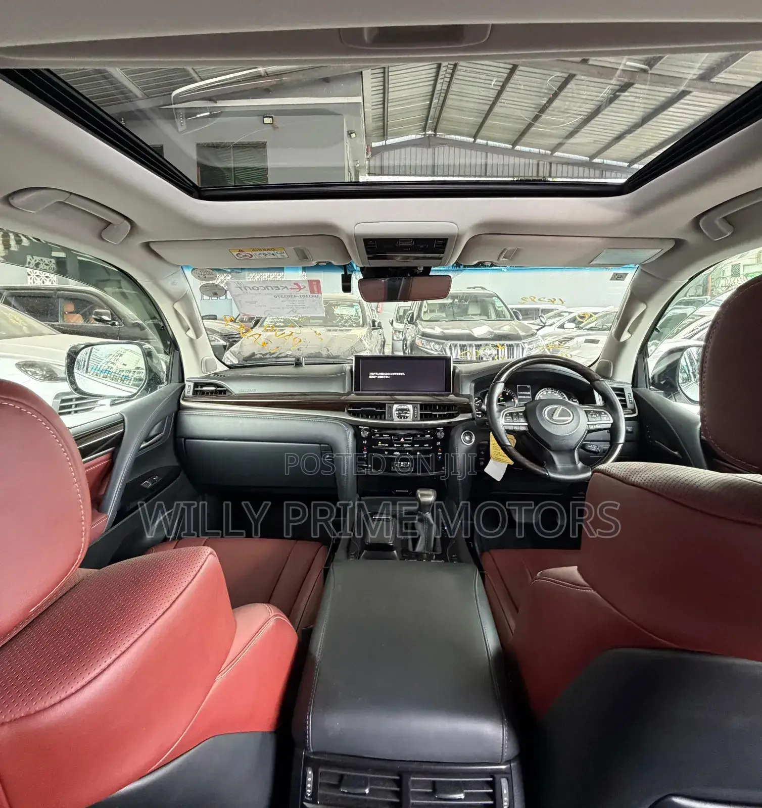 Lexus LX 570 AWD 2019 Whtie