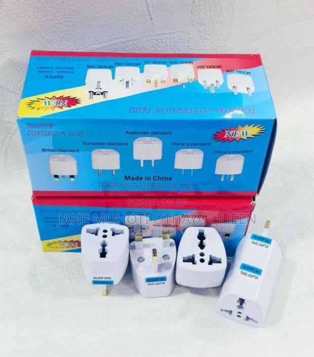 Travel Adaptor - main view