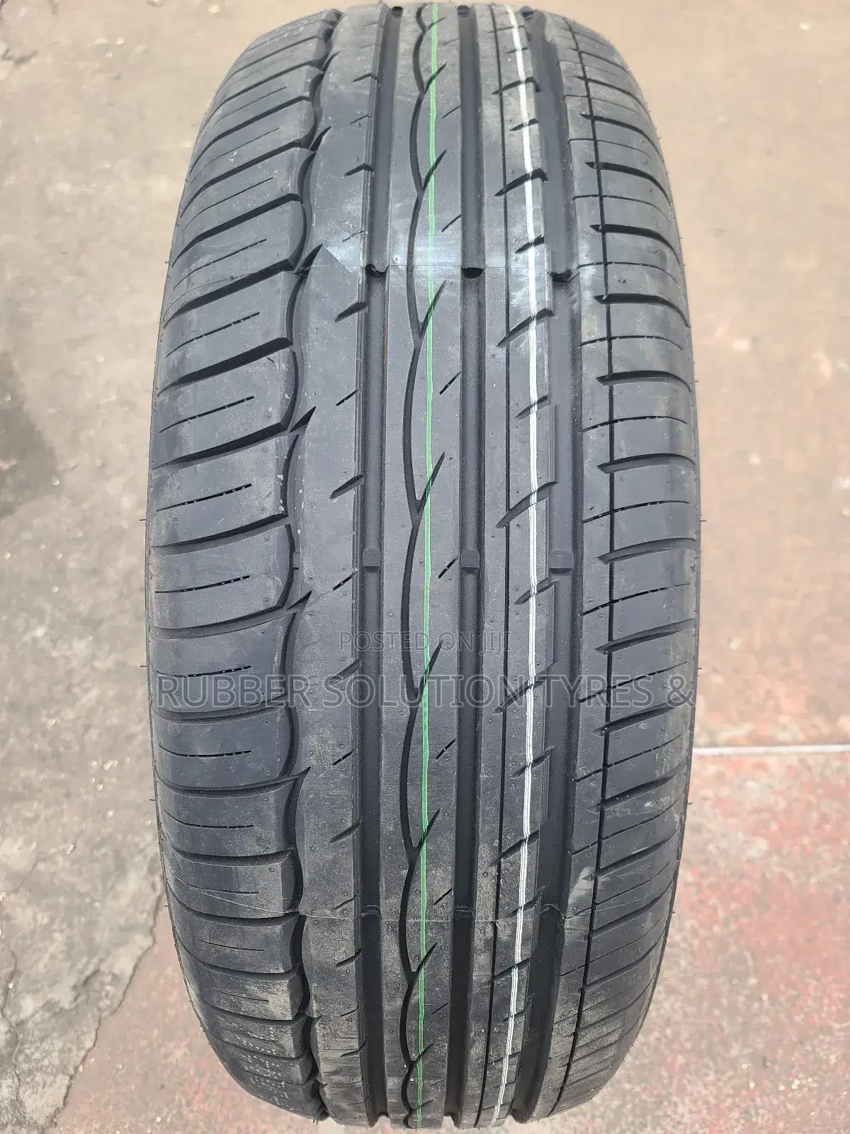 225/55r19 Comforser Tires 103 W Cf710