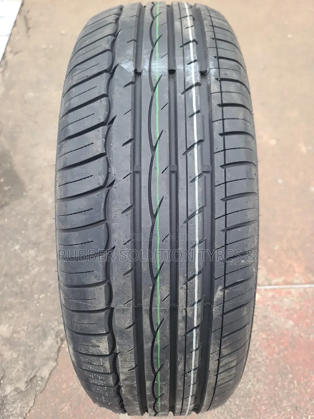 225/55r19 Comforser Tires 103 W Cf710