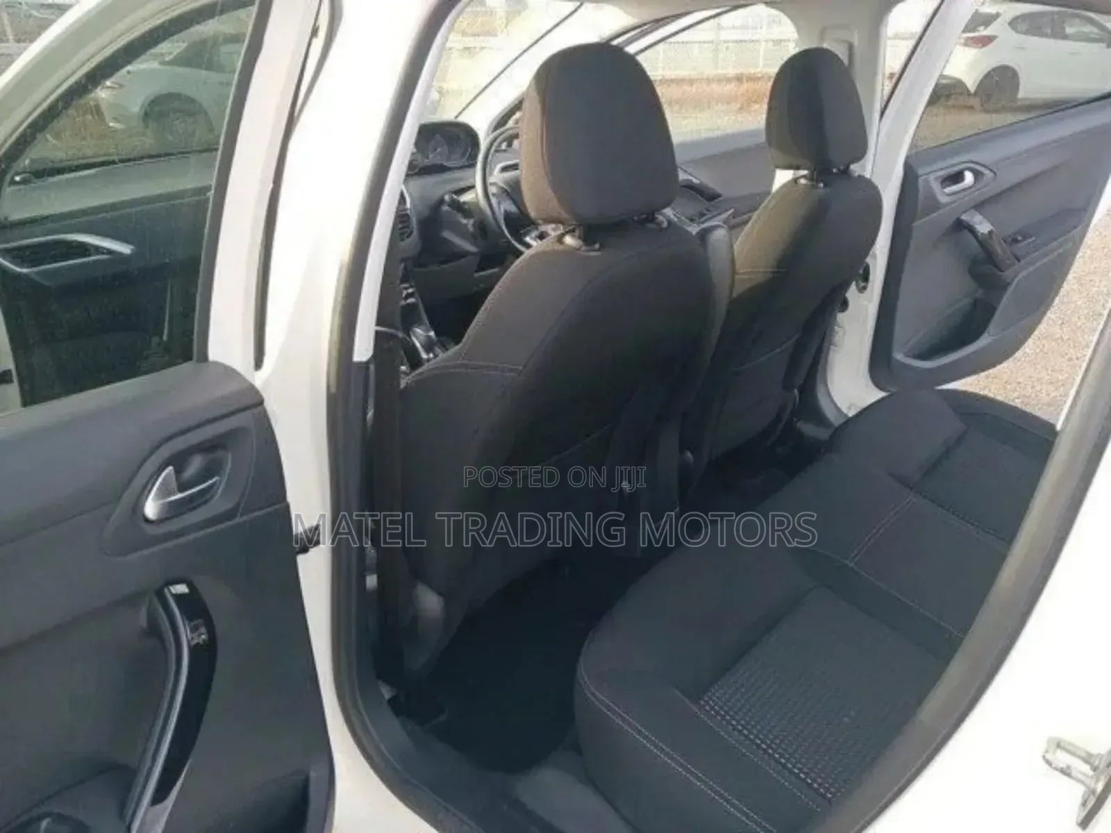Peugeot 208 2018 White