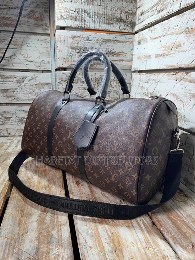 Duffle Bags - thumbnail 4