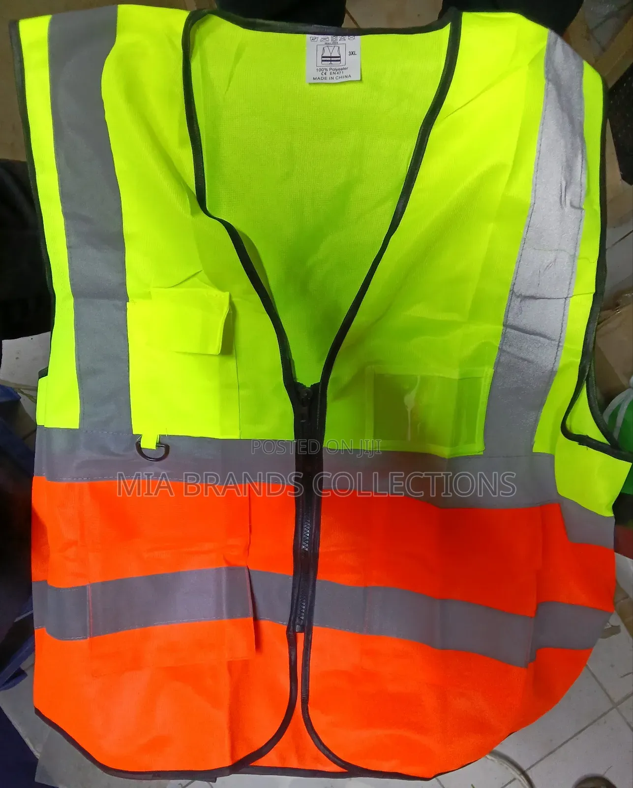 Green-orange Reflectors
