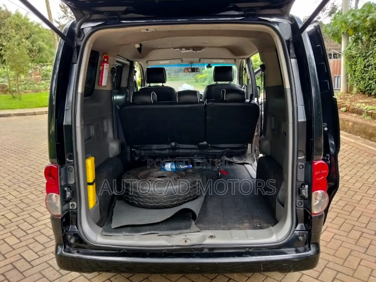 Nissan NV200 2014 Black