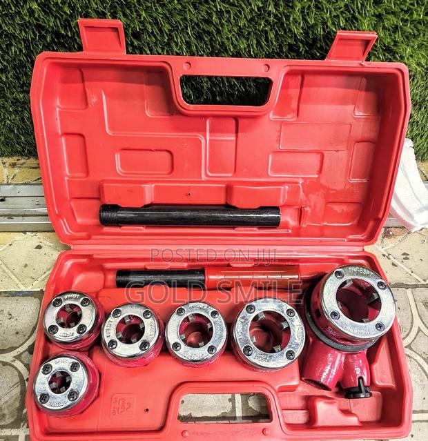 Ratchet Die Stock / 6 PCS Die Stock Set
