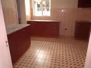3bdrm Apartment in State House Area for rent