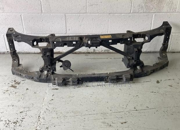 Land Rover Discovery 3/4front Radiator Support Slam Panel - thumbnail 2