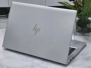 Laptop HP EliteBook 830 G8 16GB Intel Core i7 SSD 512GB