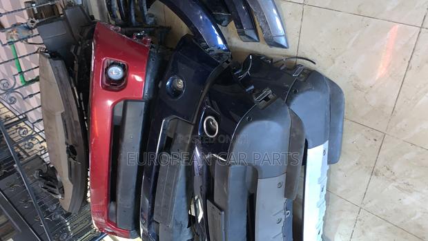 Discovery 4 Front Bumper
