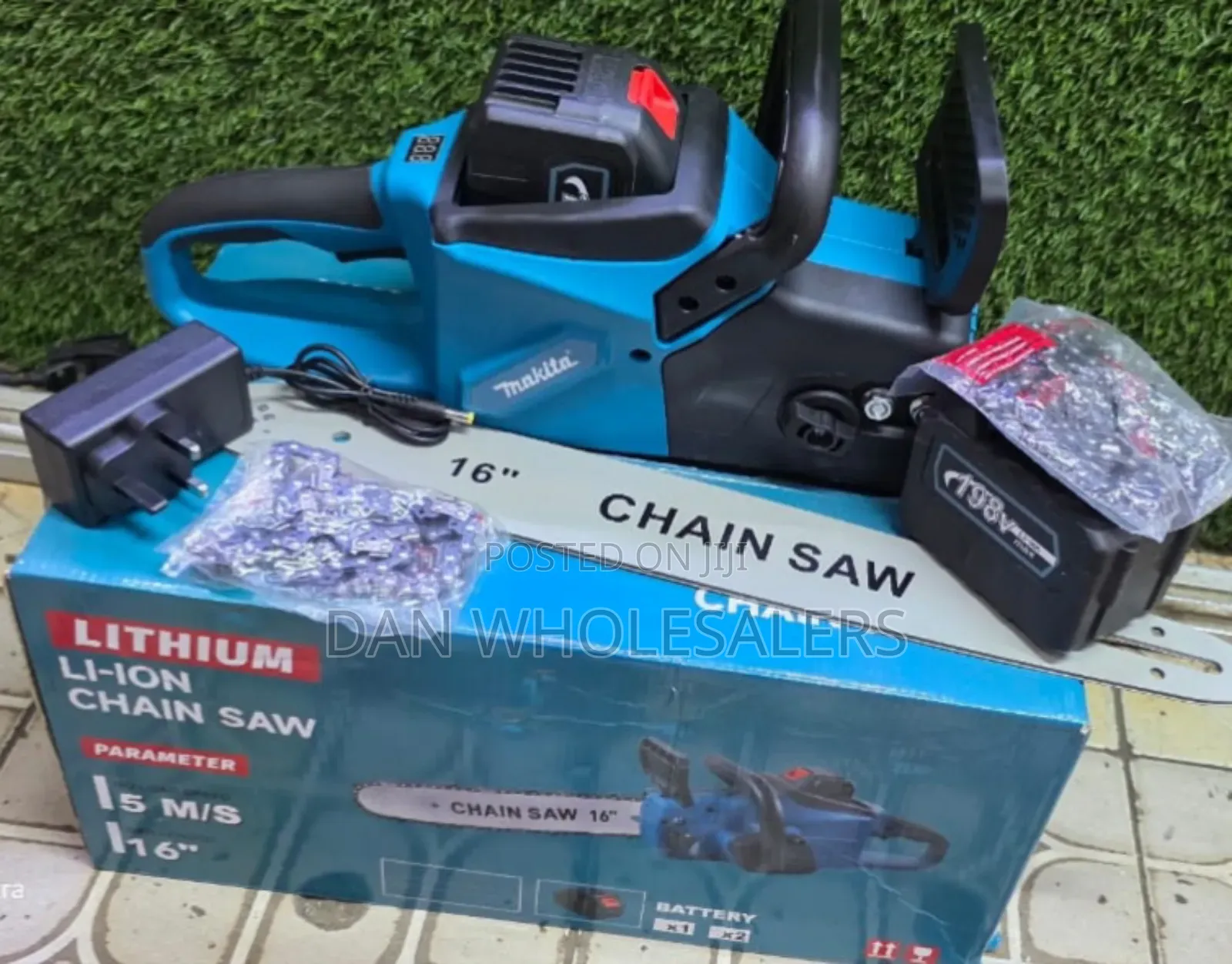Makita Cordless Chainsaw 16"
