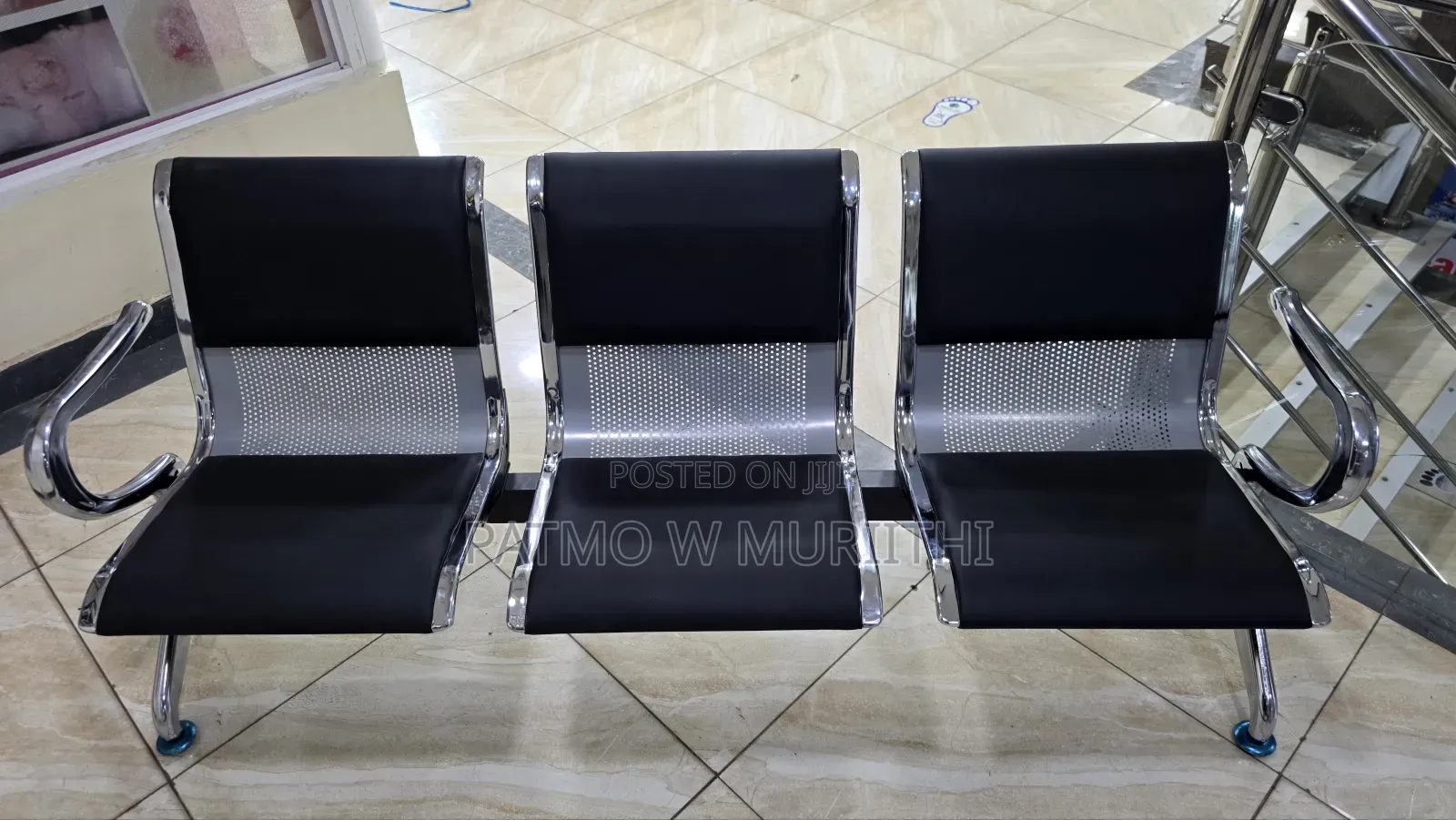 Waiting Bench |3-Seater Metallic Reception Padded