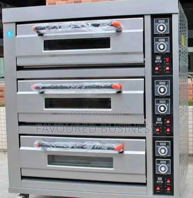 Electric 3 Desk 6tray Premier Commercial Ovens