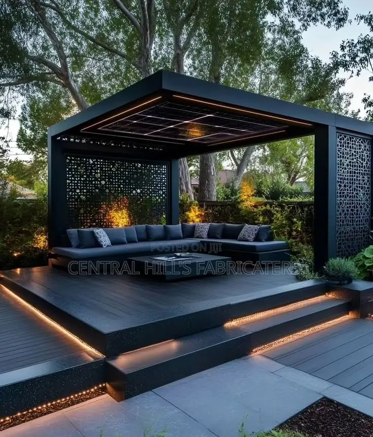 Gazebo / Pergola.