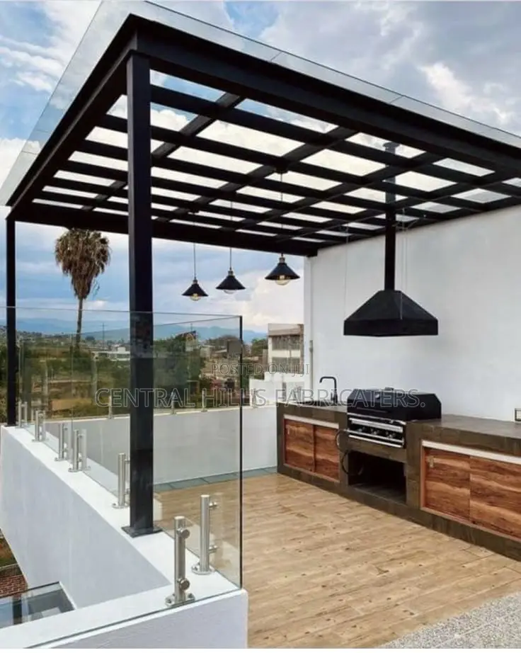 Gazebo / Pergola.