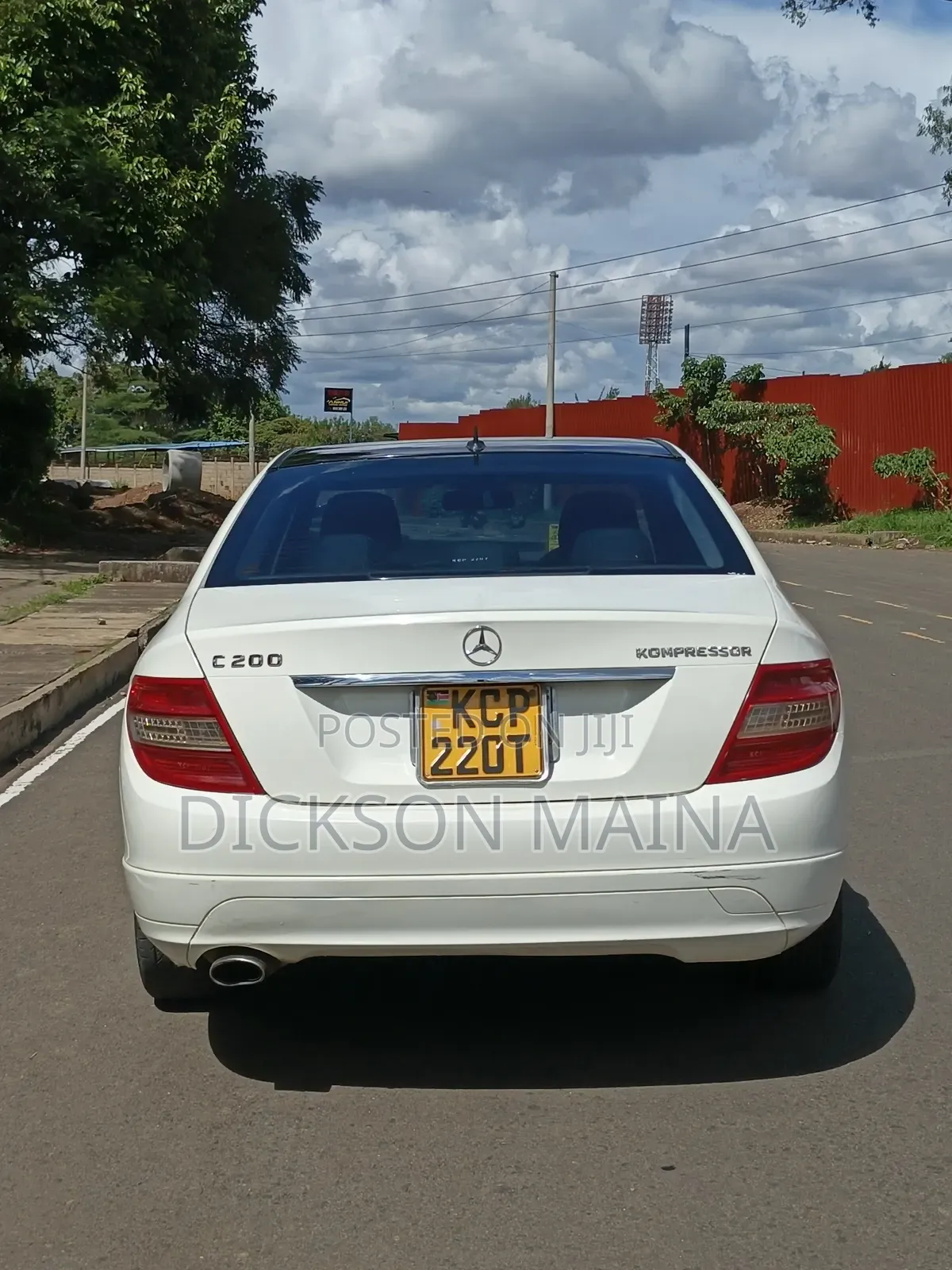 Mercedes-Benz C200 2011 White