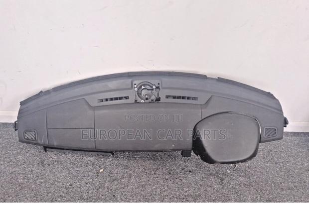 Discovery 4 Dashboard Sat Nav Land Rover 2009 to 2016 L17036 - thumbnail 4