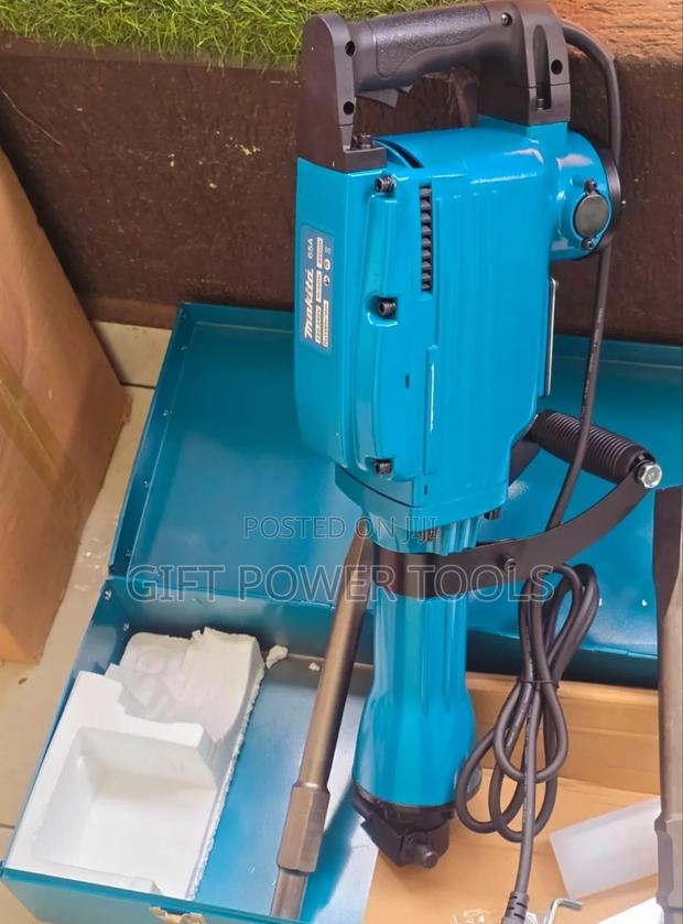 Heavy Duty Makita Demolisher/Demolition Hammer